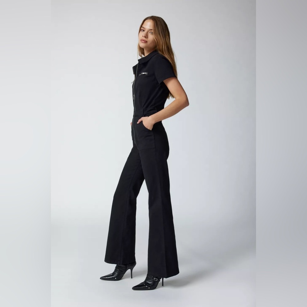 Pistola Martina Flare Zip Up Black Jumpsuit size Large - Picture 2 of 9